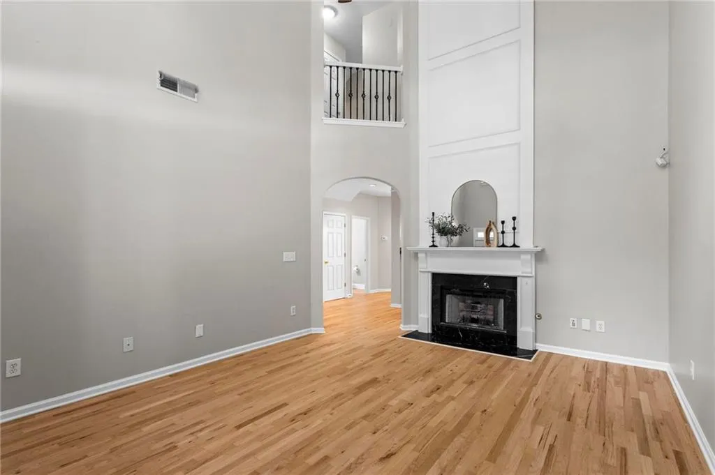 4910 Longcourt Trace Se, Atlanta, Georgia 30339, 3 Bedrooms Bedrooms, ,3 BathroomsBathrooms,Residential,Sold,4910 Longcourt Trace Se,7578959