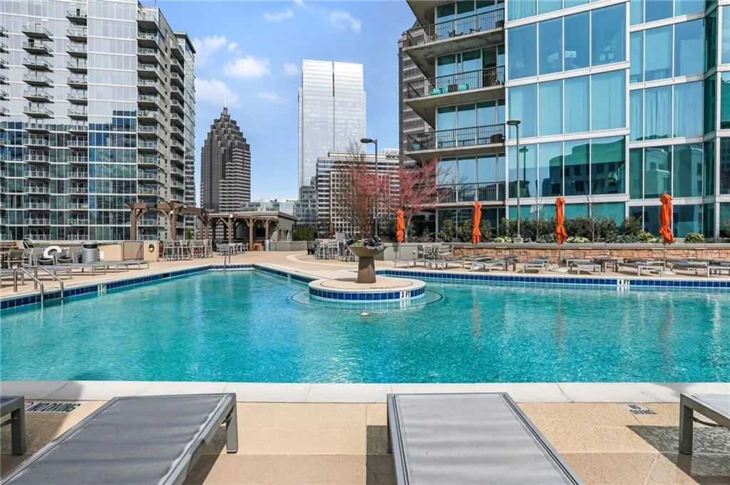 1080 Peachtree Street Ne Unit 1812, Atlanta, Georgia 30309, 2 Bedrooms Bedrooms, ,2 BathroomsBathrooms,Residential,For Sale,1080 Peachtree Street Ne Unit 1812,7675789