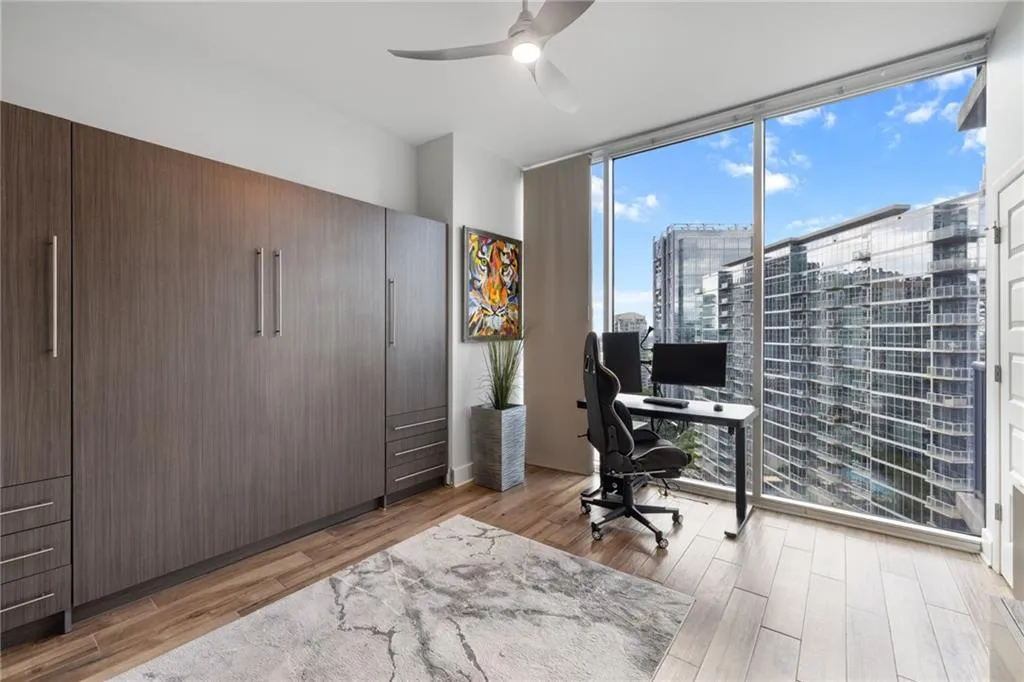 1080 Peachtree Street Ne Unit 1812, Atlanta, Georgia 30309, 2 Bedrooms Bedrooms, ,2 BathroomsBathrooms,Residential,For Sale,1080 Peachtree Street Ne Unit 1812,7675789