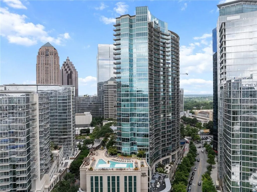 1080 Peachtree Street Ne Unit 1812, Atlanta, Georgia 30309, 2 Bedrooms Bedrooms, ,2 BathroomsBathrooms,Residential,For Sale,1080 Peachtree Street Ne Unit 1812,7675789