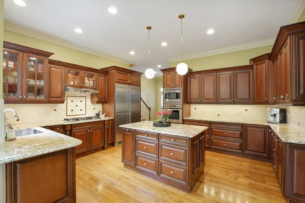 135 Crestwicke Trace, Atlanta, Georgia 30319, 5 Bedrooms Bedrooms, ,5 BathroomsBathrooms,Residential,Sold,135 Crestwicke Trace,7371398