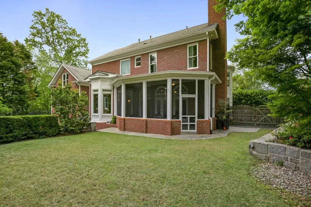 135 Crestwicke Trace, Atlanta, Georgia 30319, 5 Bedrooms Bedrooms, ,5 BathroomsBathrooms,Residential,Sold,135 Crestwicke Trace,7371398