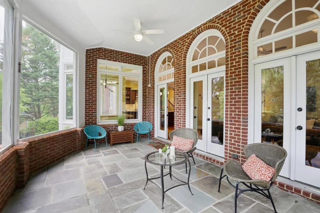 135 Crestwicke Trace, Atlanta, Georgia 30319, 5 Bedrooms Bedrooms, ,5 BathroomsBathrooms,Residential,Sold,135 Crestwicke Trace,7371398