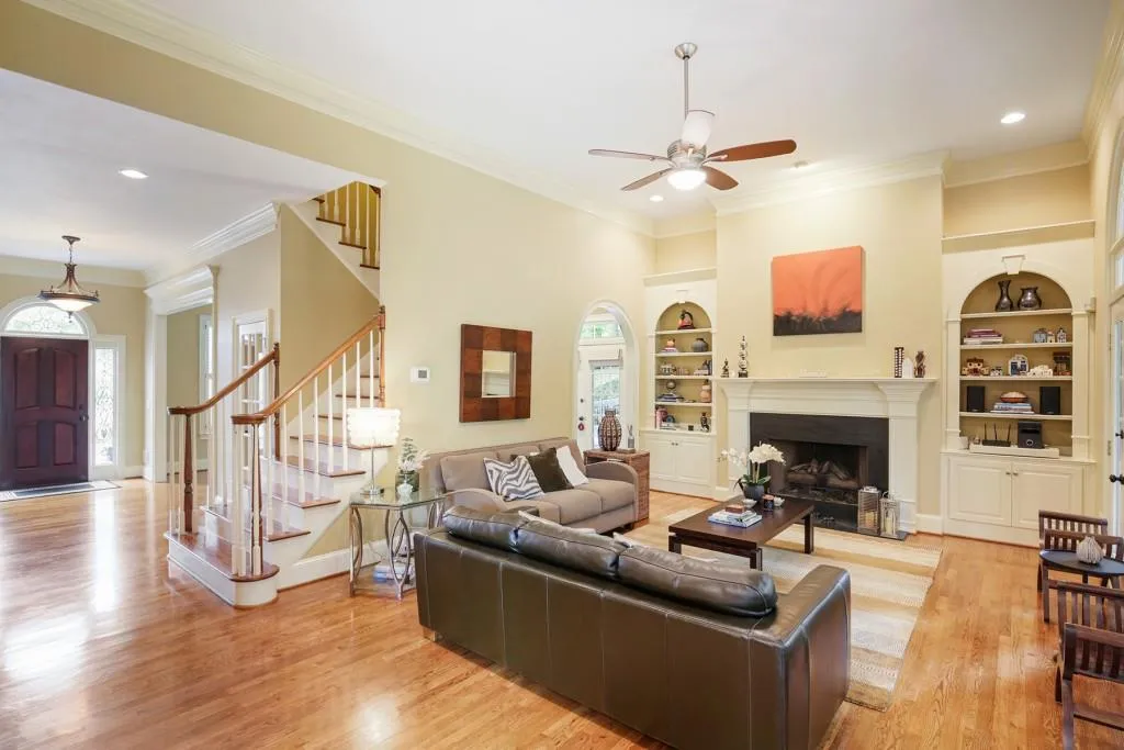 135 Crestwicke Trace, Atlanta, Georgia 30319, 5 Bedrooms Bedrooms, ,5 BathroomsBathrooms,Residential,Sold,135 Crestwicke Trace,7371398