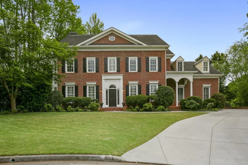 135 Crestwicke Trace, Atlanta, Georgia 30319, 5 Bedrooms Bedrooms, ,5 BathroomsBathrooms,Residential,Sold,135 Crestwicke Trace,7371398