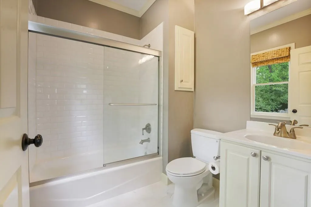 135 Crestwicke Trace, Atlanta, Georgia 30319, 5 Bedrooms Bedrooms, ,5 BathroomsBathrooms,Residential,Sold,135 Crestwicke Trace,7371398