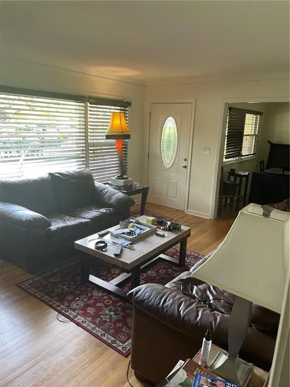 125 Cromwell Road, Sandy Springs, Georgia 30328, 3 Bedrooms Bedrooms, ,2 BathroomsBathrooms,Residential,Sold,125 Cromwell Road,6930093