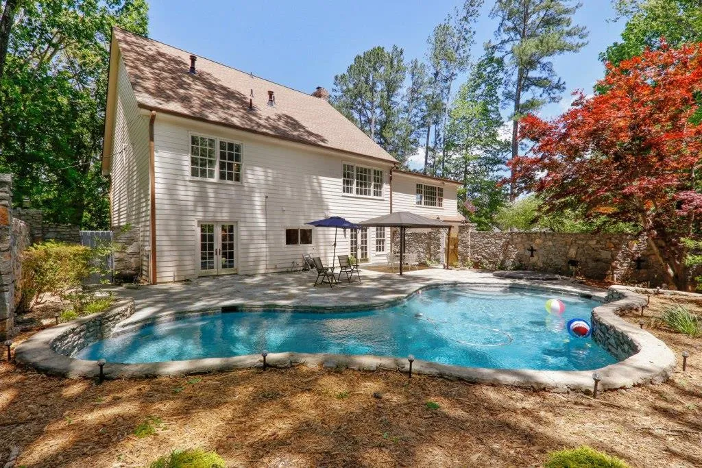 6095 Blackwater Trail, Sandy Springs, Georgia 30328, 4 Bedrooms Bedrooms, ,4 BathroomsBathrooms,Residential,Sold,6095 Blackwater Trail,6544803