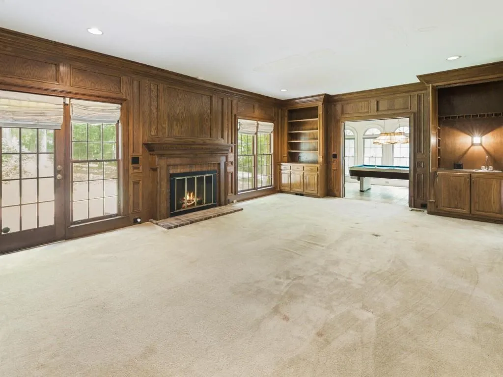 7535 Bridgegate Court, Sandy Springs, Georgia 30350, 4 Bedrooms Bedrooms, ,3 BathroomsBathrooms,Residential,Sold,7535 Bridgegate Court,6938466