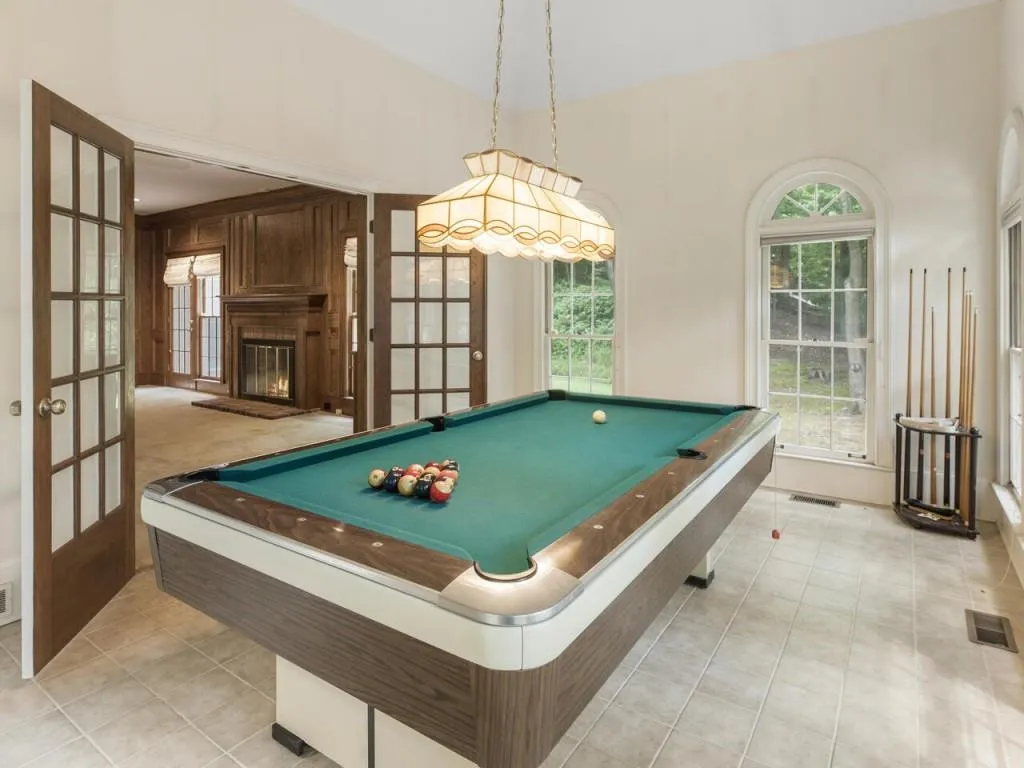 7535 Bridgegate Court, Sandy Springs, Georgia 30350, 4 Bedrooms Bedrooms, ,3 BathroomsBathrooms,Residential,Sold,7535 Bridgegate Court,6938466