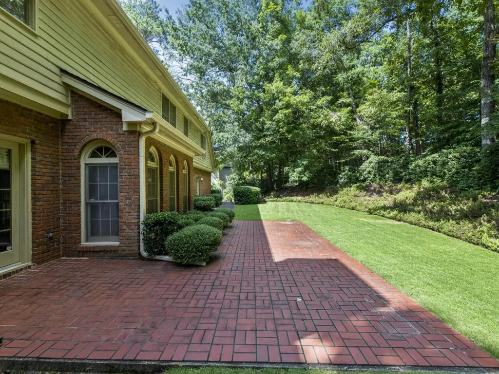 7535 Bridgegate Court, Sandy Springs, Georgia 30350, 4 Bedrooms Bedrooms, ,3 BathroomsBathrooms,Residential,Sold,7535 Bridgegate Court,6938466