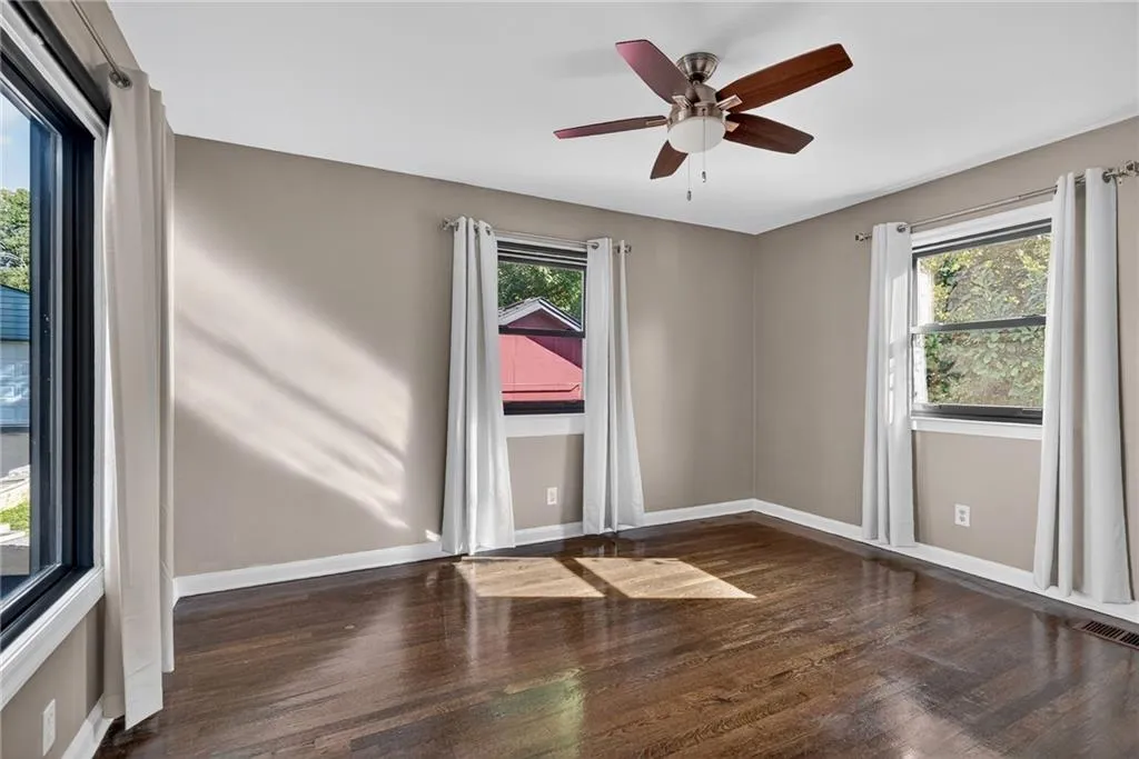 727 Channing Drive Nw, Atlanta, Georgia 30318, 2 Bedrooms Bedrooms, ,2 BathroomsBathrooms,Residential,For Sale,727 Channing Drive Nw,7647872