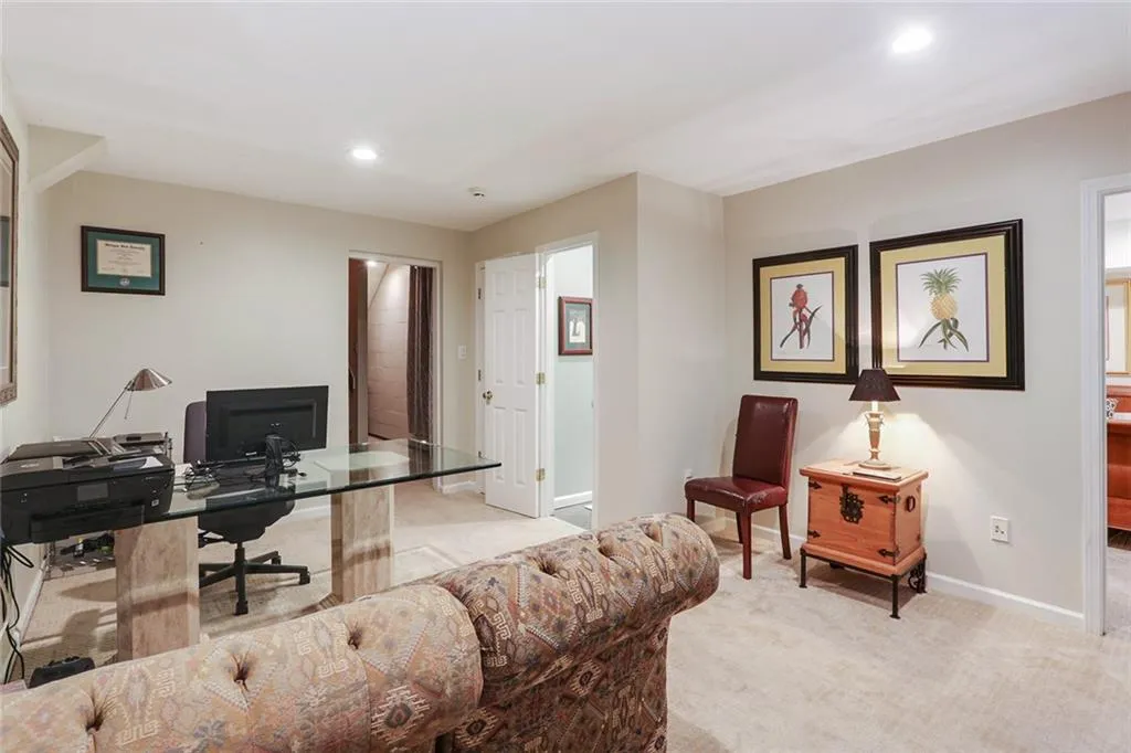 110 River North Drive, Sandy Springs, Georgia 30328, 4 Bedrooms Bedrooms, ,4 BathroomsBathrooms,Residential,Sold,110 River North Drive,6686824