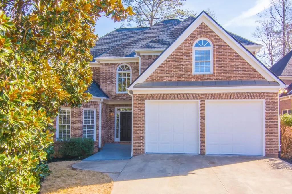 1 Bonnie Lane, Sandy Springs, Georgia 30328, 6 Bedrooms Bedrooms, ,4 BathroomsBathrooms,Residential,Sold,1 Bonnie Lane,6005165