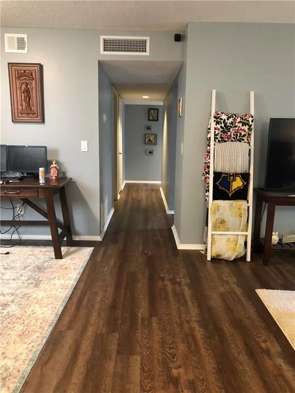 1606 Huntingdon Chase, Sandy Springs, Georgia 30350, 2 Bedrooms Bedrooms, ,2 BathroomsBathrooms,Residential,Sold,1606 Huntingdon Chase,6614002