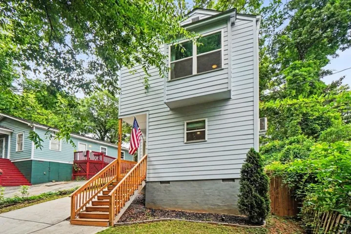 Newer Construction Home Ideally Located In Vibrant South Atlanta!