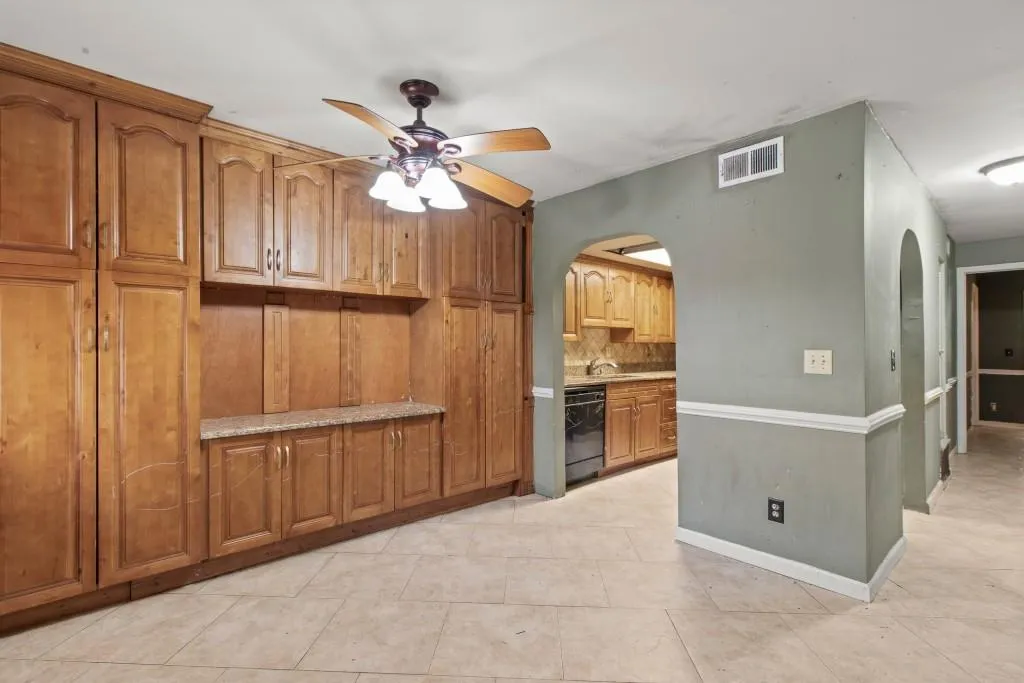 577 Northridge Crossing Drive, Sandy Springs, Georgia 30350, 3 Bedrooms Bedrooms, ,3 BathroomsBathrooms,Residential,Sold,577 Northridge Crossing Drive,7197028