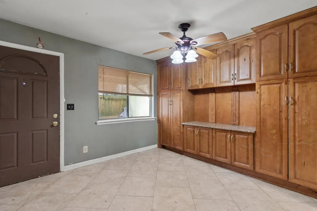 577 Northridge Crossing Drive, Sandy Springs, Georgia 30350, 3 Bedrooms Bedrooms, ,3 BathroomsBathrooms,Residential,Sold,577 Northridge Crossing Drive,7197028