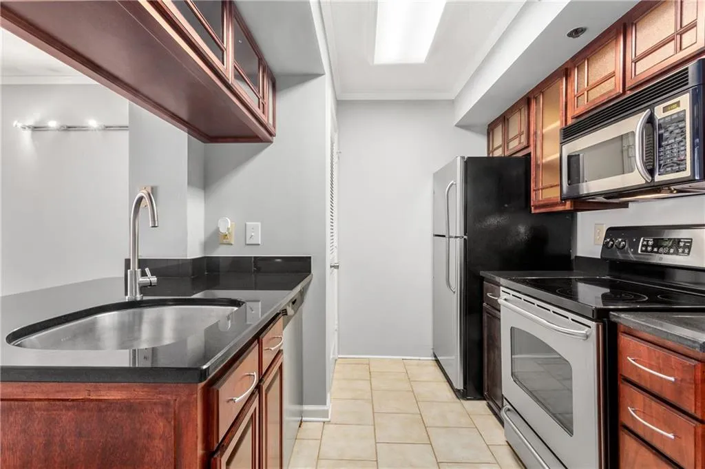 795 Hammond Drive Unit 604, Atlanta, Georgia 30328, 1 Bedroom Bedrooms, ,1 BathroomBathrooms,Residential,Sold,795 Hammond Drive Unit 604,6805211