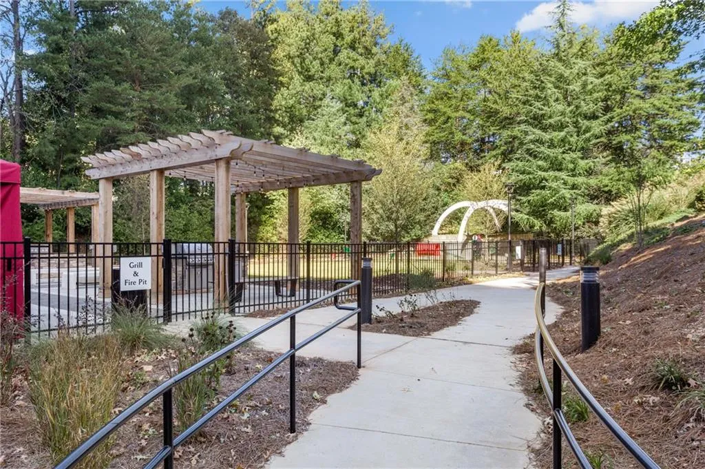 795 Hammond Drive Unit 604, Atlanta, Georgia 30328, 1 Bedroom Bedrooms, ,1 BathroomBathrooms,Residential,Sold,795 Hammond Drive Unit 604,6805211