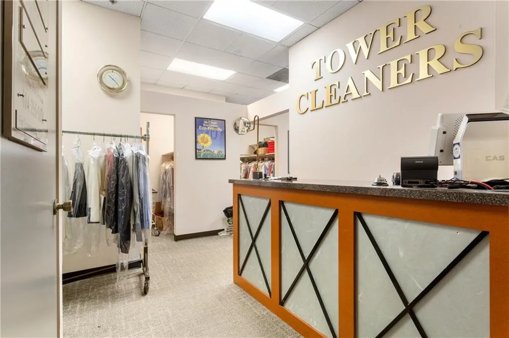 795 Hammond Drive Unit 604, Atlanta, Georgia 30328, 1 Bedroom Bedrooms, ,1 BathroomBathrooms,Residential,Sold,795 Hammond Drive Unit 604,6805211