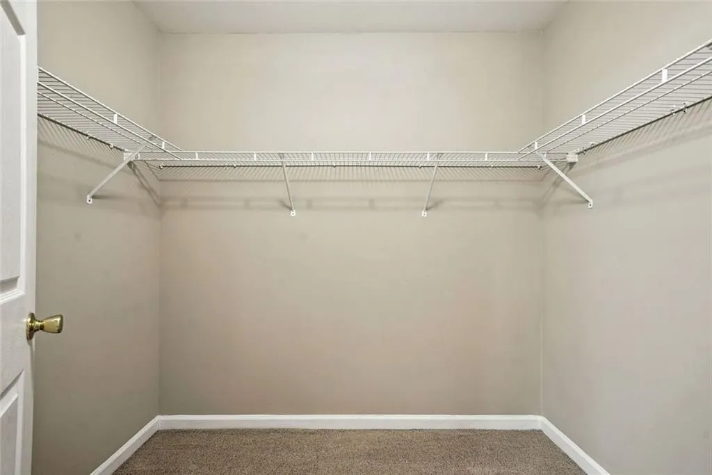 1804 Brighton Point, Atlanta, Georgia 30328, 2 Bedrooms Bedrooms, ,2 BathroomsBathrooms,Residential,For Sale,1804 Brighton Point,7641006