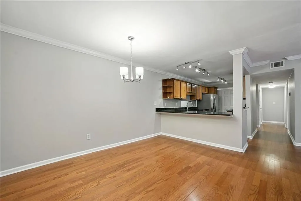 1804 Brighton Point, Atlanta, Georgia 30328, 2 Bedrooms Bedrooms, ,2 BathroomsBathrooms,Residential,For Sale,1804 Brighton Point,7641006