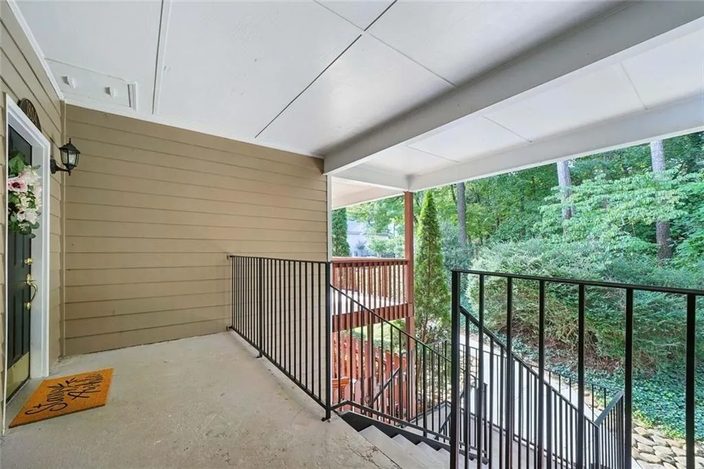1804 Brighton Point, Atlanta, Georgia 30328, 2 Bedrooms Bedrooms, ,2 BathroomsBathrooms,Residential,For Sale,1804 Brighton Point,7641006