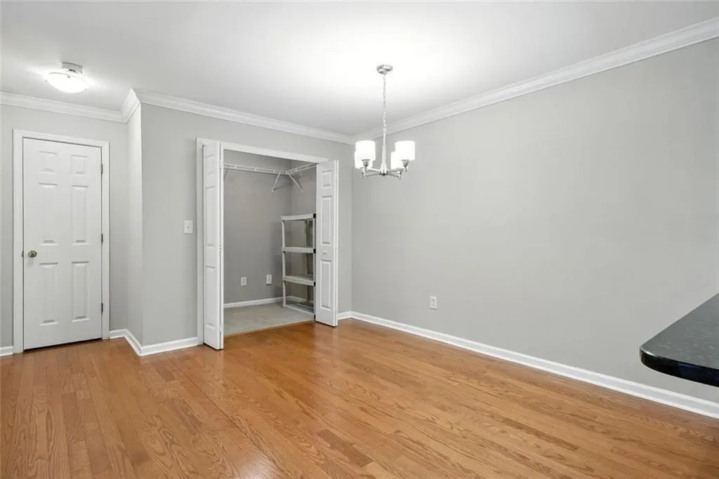 1804 Brighton Point, Atlanta, Georgia 30328, 2 Bedrooms Bedrooms, ,2 BathroomsBathrooms,Residential,For Sale,1804 Brighton Point,7641006