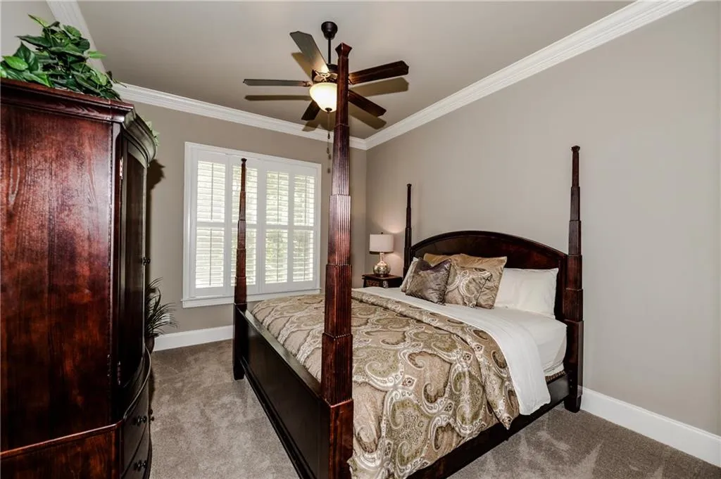 525 Forest Hills Drive, Atlanta, Georgia 30342, 5 Bedrooms Bedrooms, ,4 BathroomsBathrooms,Residential,Sold,525 Forest Hills Drive,5850471