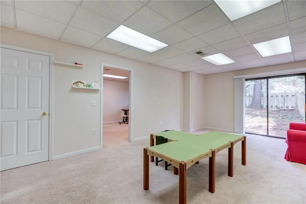 260 Halah Circle Unit 4, Atlanta, Georgia 30328, 4 Bedrooms Bedrooms, ,3 BathroomsBathrooms,Residential,Sold,260 Halah Circle Unit 4,5986512