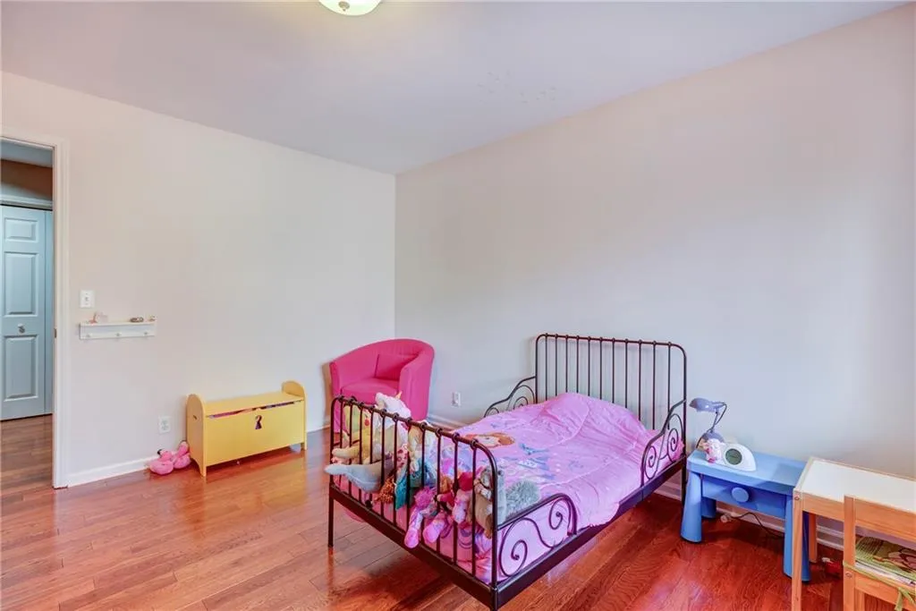 260 Halah Circle Unit 4, Atlanta, Georgia 30328, 4 Bedrooms Bedrooms, ,3 BathroomsBathrooms,Residential,Sold,260 Halah Circle Unit 4,5986512