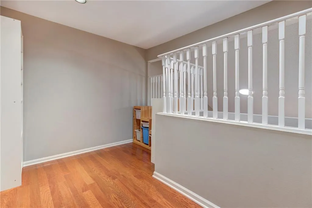 260 Halah Circle Unit 4, Atlanta, Georgia 30328, 4 Bedrooms Bedrooms, ,3 BathroomsBathrooms,Residential,Sold,260 Halah Circle Unit 4,5986512