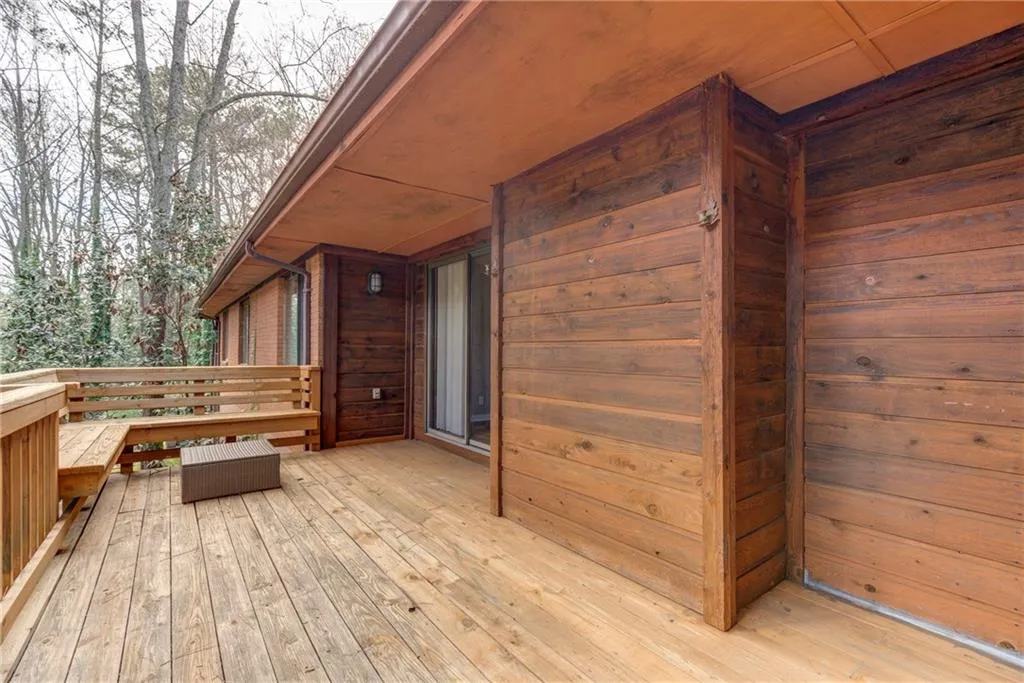 260 Halah Circle Unit 4, Atlanta, Georgia 30328, 4 Bedrooms Bedrooms, ,3 BathroomsBathrooms,Residential,Sold,260 Halah Circle Unit 4,5986512
