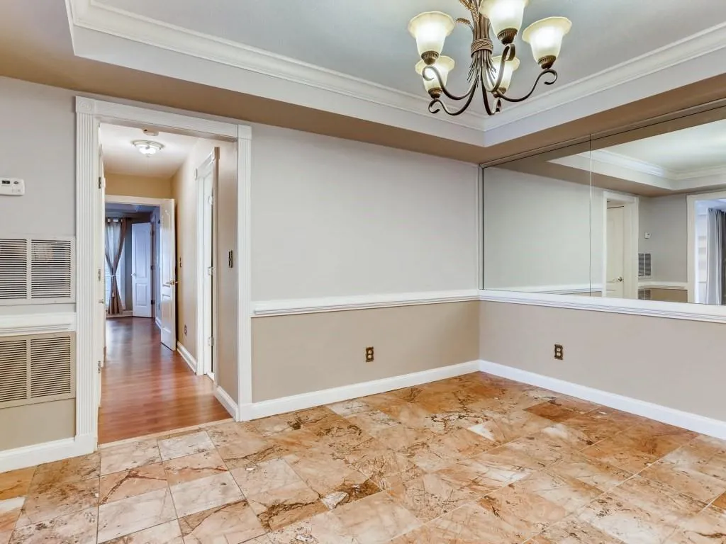 6851 Roswell Road Unit F36, Sandy Springs, Georgia 30328, 1 Bedroom Bedrooms, ,1 BathroomBathrooms,Residential,Sold,6851 Roswell Road Unit F36,6776550