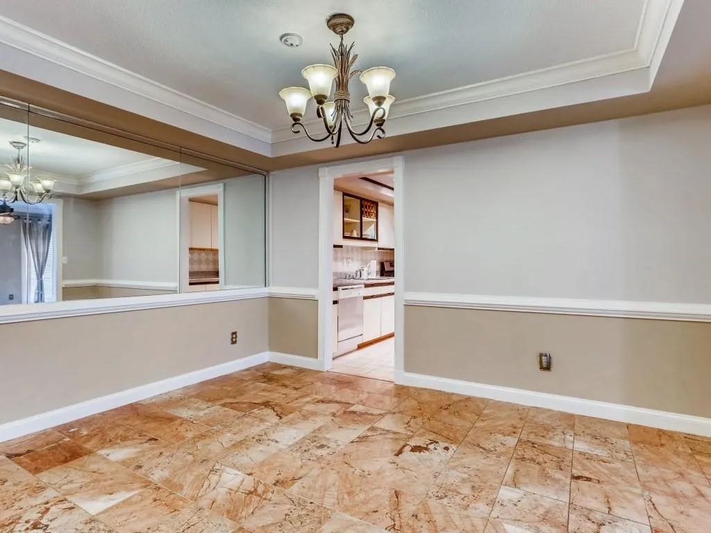 6851 Roswell Road Unit F36, Sandy Springs, Georgia 30328, 1 Bedroom Bedrooms, ,1 BathroomBathrooms,Residential,Sold,6851 Roswell Road Unit F36,6776550