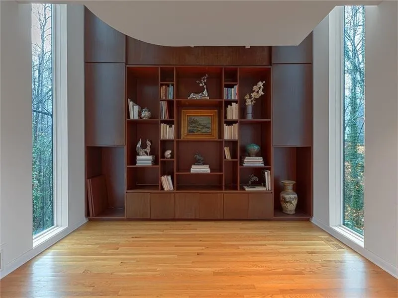 540 Elden Drive, Sandy Springs, Georgia 30342, 3 Bedrooms Bedrooms, ,3 BathroomsBathrooms,Residential,Sold,540 Elden Drive,5802167