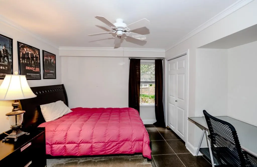 350 Thornwood Drive, Sandy Springs, Georgia 30328, 4 Bedrooms Bedrooms, ,4 BathroomsBathrooms,Residential,Sold,350 Thornwood Drive,5857358