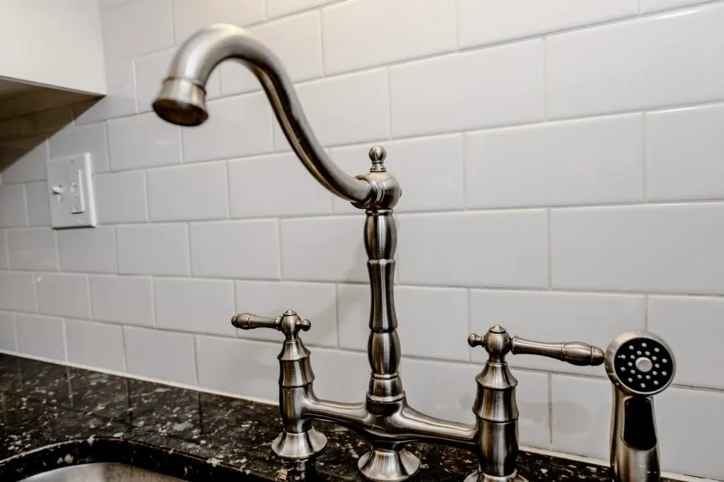 350 Thornwood Drive, Sandy Springs, Georgia 30328, 4 Bedrooms Bedrooms, ,4 BathroomsBathrooms,Residential,Sold,350 Thornwood Drive,5857358