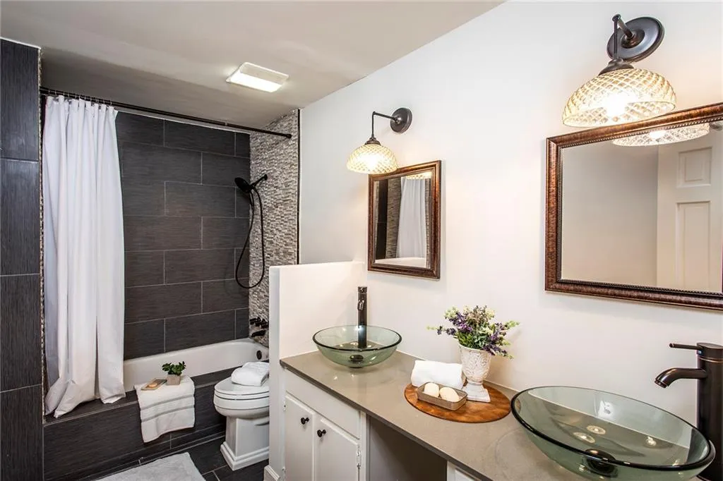 7715 Ryefield Drive, Sandy Springs, Georgia 30350, 5 Bedrooms Bedrooms, ,3 BathroomsBathrooms,Residential,Sold,7715 Ryefield Drive,7504169 7715 Ryefield Drive, Sandy Springs, Georgia 30350, 5 Bedrooms Bedrooms, ,3 BathroomsBathrooms,Residential,Sold,7715 Ryefield Drive,7504169