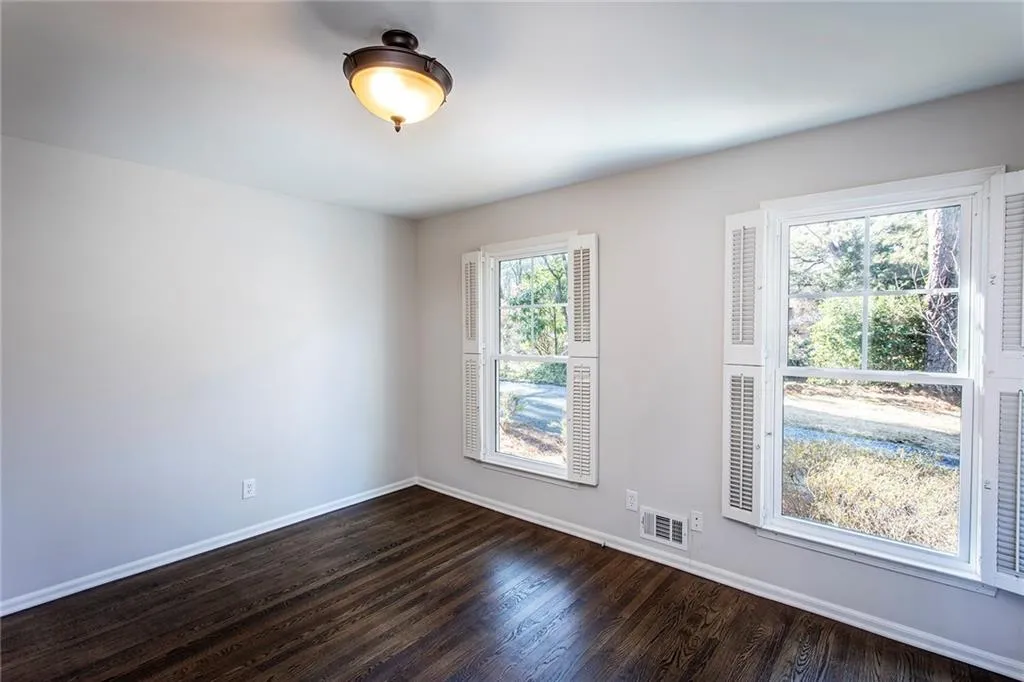 7715 Ryefield Drive, Sandy Springs, Georgia 30350, 5 Bedrooms Bedrooms, ,3 BathroomsBathrooms,Residential,Sold,7715 Ryefield Drive,7504169 7715 Ryefield Drive, Sandy Springs, Georgia 30350, 5 Bedrooms Bedrooms, ,3 BathroomsBathrooms,Residential,Sold,7715 Ryefield Drive,7504169