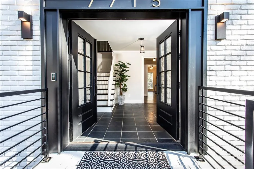 7715 Ryefield Drive, Sandy Springs, Georgia 30350, 5 Bedrooms Bedrooms, ,3 BathroomsBathrooms,Residential,Sold,7715 Ryefield Drive,7504169 7715 Ryefield Drive, Sandy Springs, Georgia 30350, 5 Bedrooms Bedrooms, ,3 BathroomsBathrooms,Residential,Sold,7715 Ryefield Drive,7504169