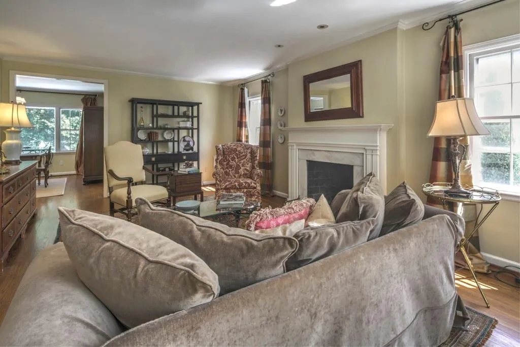 2619 Birchwood Drive Ne, Atlanta, Georgia 30305, 4 Bedrooms Bedrooms, ,3 BathroomsBathrooms,Residential,Sold,2619 Birchwood Drive Ne,5706188