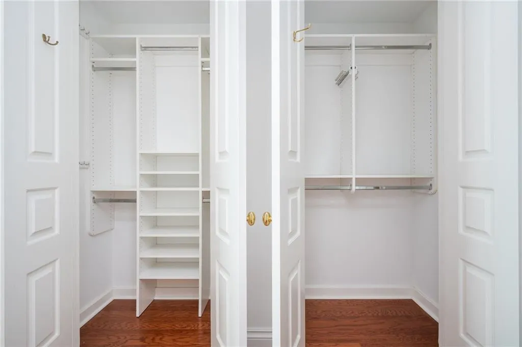 750 Park Avenue Ne Unit 21e, Atlanta, Georgia 30326, 2 Bedrooms Bedrooms, 0 ,2 BathroomsBathrooms,Residential,For Sale,750 Park Avenue Ne Unit 21e,7821659