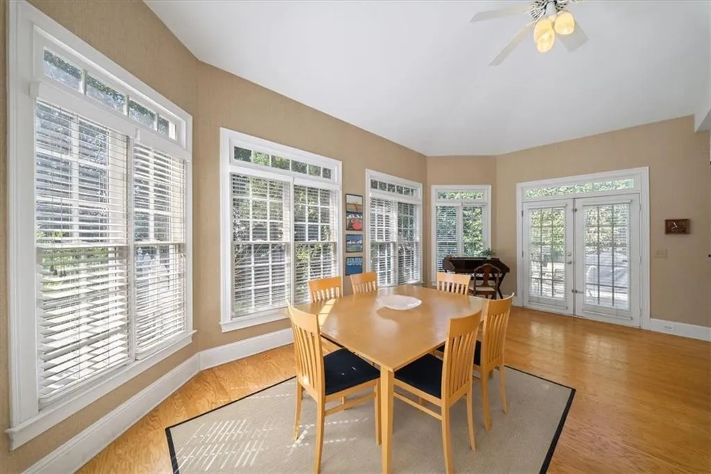 300 Nell Court, Atlanta, Georgia 30342, 4 Bedrooms Bedrooms, ,3 BathroomsBathrooms,Residential,For Sale,300 Nell Court,7733451