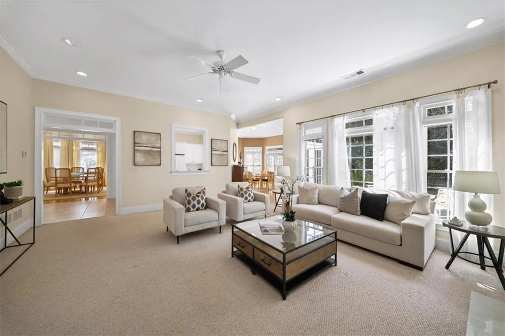 300 Nell Court, Atlanta, Georgia 30342, 4 Bedrooms Bedrooms, ,3 BathroomsBathrooms,Residential,For Sale,300 Nell Court,7733451