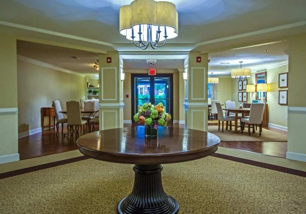 200 River Vista Drive Unit 215, Atlanta, Georgia 30339, 2 Bedrooms Bedrooms, ,2 BathroomsBathrooms,Residential,Sold,200 River Vista Drive Unit 215,5879025