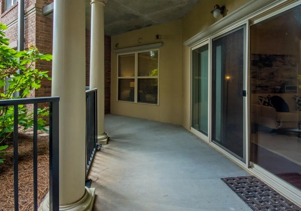200 River Vista Drive Unit 215, Atlanta, Georgia 30339, 2 Bedrooms Bedrooms, ,2 BathroomsBathrooms,Residential,Sold,200 River Vista Drive Unit 215,5879025