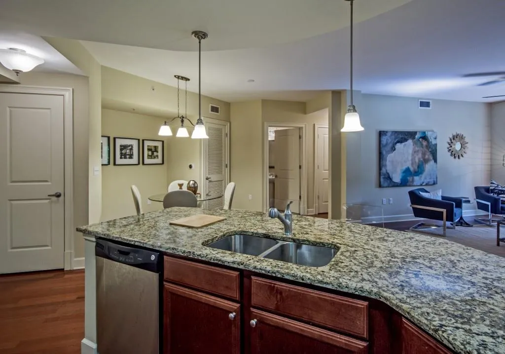 200 River Vista Drive Unit 215, Atlanta, Georgia 30339, 2 Bedrooms Bedrooms, ,2 BathroomsBathrooms,Residential,Sold,200 River Vista Drive Unit 215,5879025
