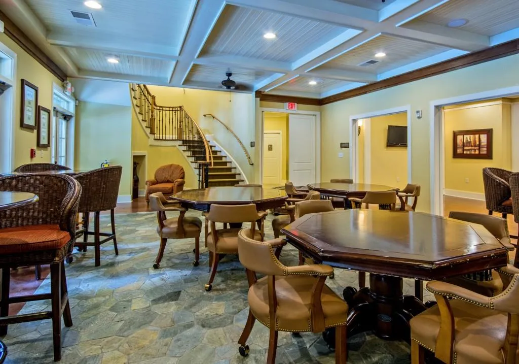 200 River Vista Drive Unit 215, Atlanta, Georgia 30339, 2 Bedrooms Bedrooms, ,2 BathroomsBathrooms,Residential,Sold,200 River Vista Drive Unit 215,5879025